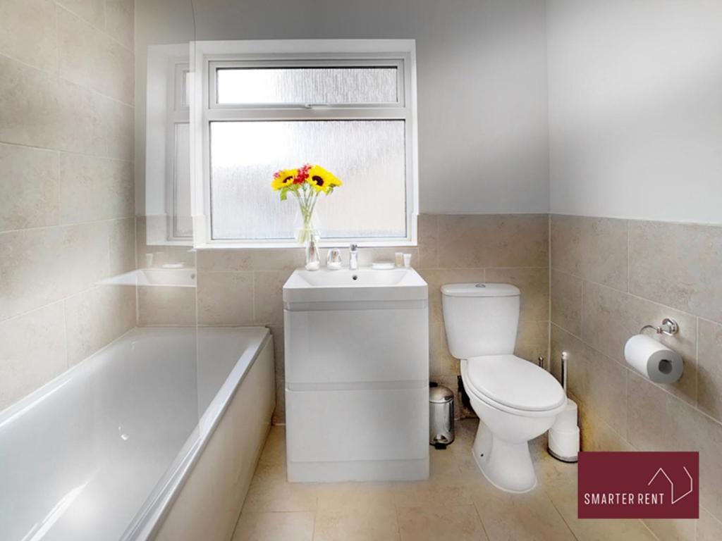 Sunninghill Village - 2 Bed - Parking And Garden Ascot  Eksteriør billede